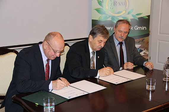 Ruszają prace związane z rekultywacją składowiska odpadów w Recławiu