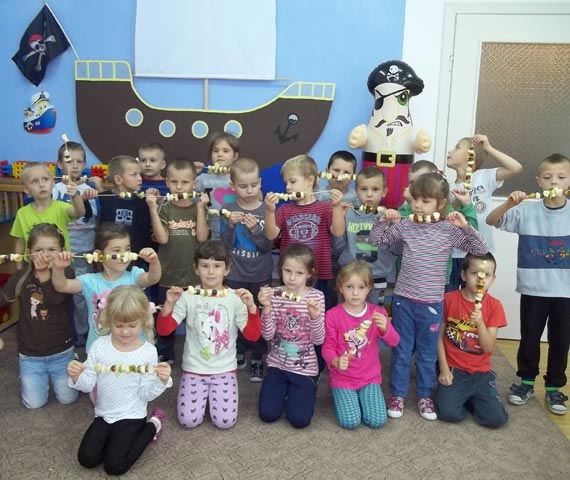 W Kamieniu Pomorskim zach�cali przedszkolaki do zdrowego jedzenia!