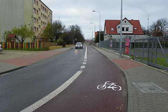 Nowy samoch�d dla Ochotniczej Stra�y Po�arnej w Jarszewie