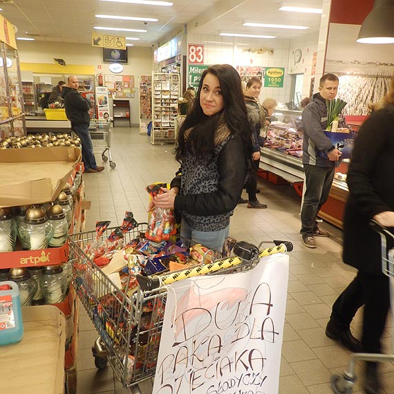 Du�a paka dla dzieciaka 2014 w Ostromicach