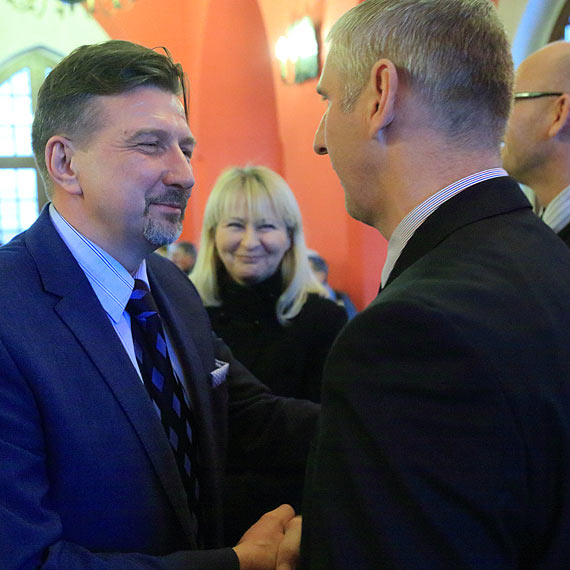 Stanis�aw Kury��o jest ju� burmistrzem Kamienia Pomorskiego. Zobacz film!