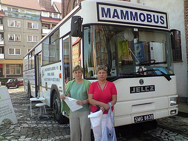 Mammobus stan�� przed ratuszem