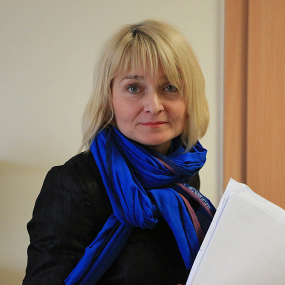 Polityka ma przede wszystkim s�u�y� realizowaniu cel�w warto�ciowych spo�ecznie...