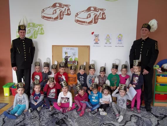 G�rnicy z wizyt� u przedszkolak�w