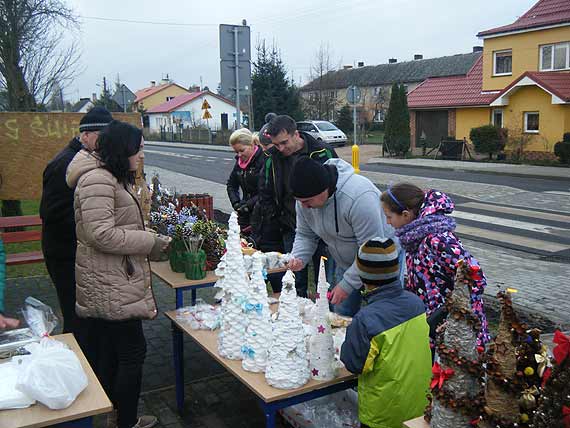 Kiermasz Bo�onarodzeniowy w �wierznie