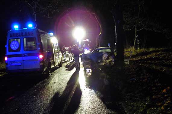 Wypadek na drodze powiatowej Gosty� - �wierzno