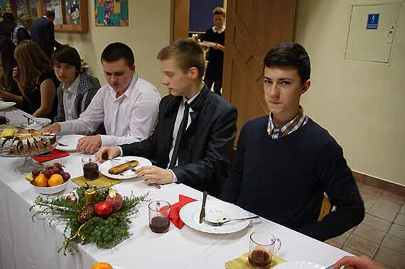 Wigilia klas trzecich w GP "Pomerania" w Dziwnowie