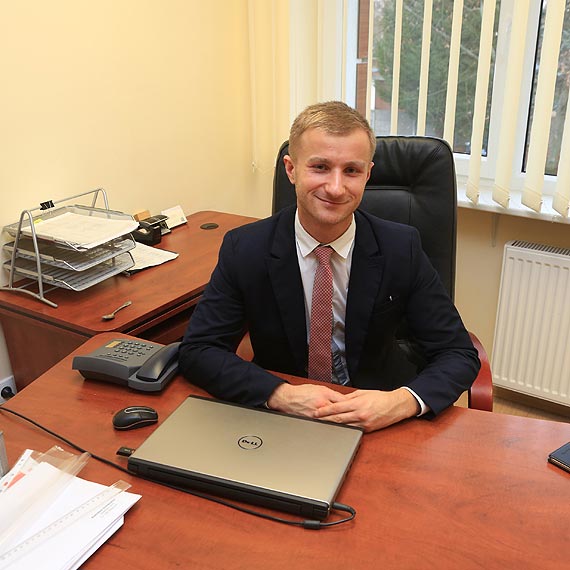 By�y wicestarosta,obecny radny Rados�aw Drozdowicz facebooku: Nie �a�uj� i dzi�kuj� Beacie Kiryluk. 