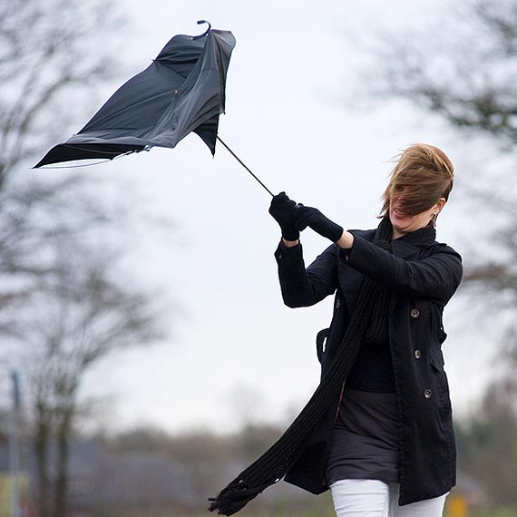 Uwaga, b�dzie mocno wia�o!