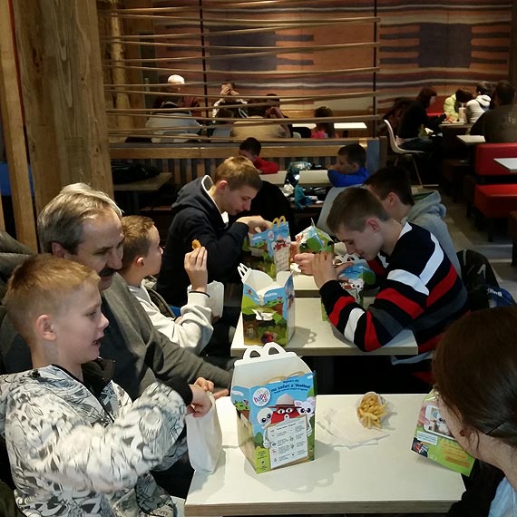 Miko�aj�w w naszym mie�cie nie brakuje! Dzieci z Domu Dziecka obdarowane prezentami