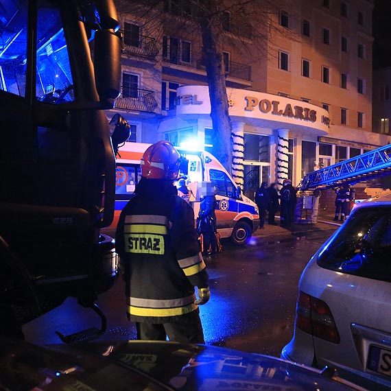 Po�ar hotelu w �winouj�ciu. Go�cie najedli si� strachu. Zobacz film!