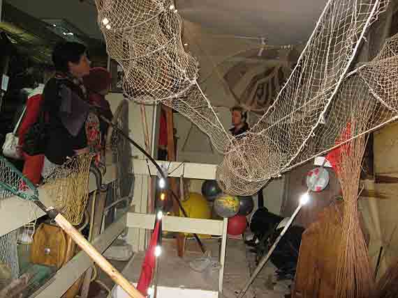 UTW z wizyt� w muzeum w Niechorzu i Trz�saczu 