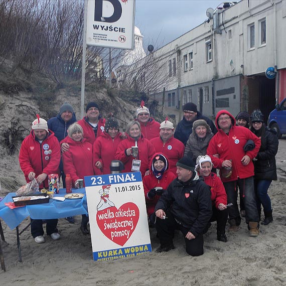 Zimna woda, ale serca gor�ce