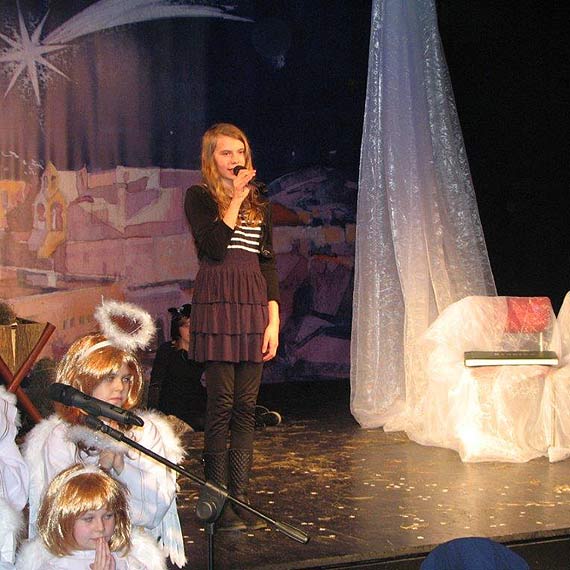 Magia s�owa ze Szko�y Podstawowej nr 1 w Kamieniu Pomorskim laureatem Przegl�du Jase�ek