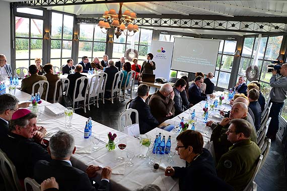 W Grodnie k/Mi�dzyzdroj�w powstaje Centrum Wsp�pracy Mi�dzynarodowej. Zobacz film i fotogaleri�!