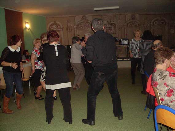 Dzie� Babci i Dziadka w WOK i Bibliotece w Troszynie