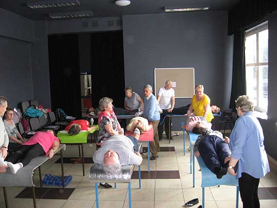 UTW z nowym projektem „Autoterapia w zespo�ach b�l�w kr�gos�upa”