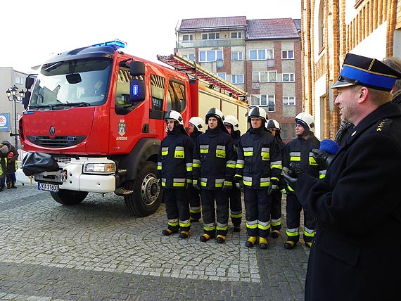 Stra�acy z Jarszewa otrzymali wymarzony samoch�d