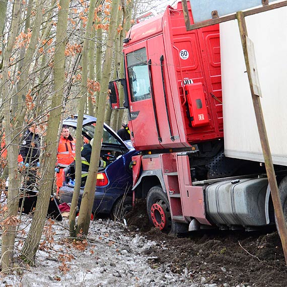 To cud, �e nie zgin�li. Zobacz film!