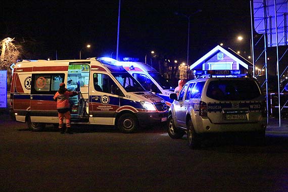 W �winoujskim porcie zaton�� holownik Kuguar. Zobacz film!