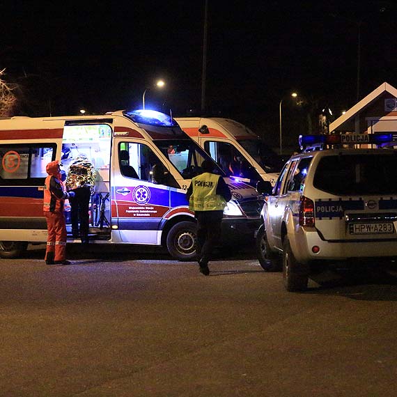 W �winoujskim porcie zaton�� holownik Kuguar. Zobacz film!