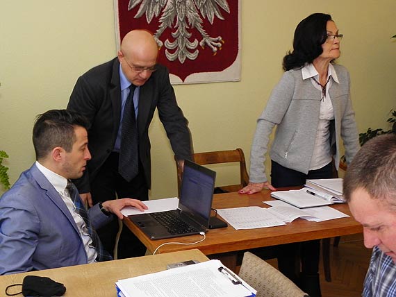 Golczewscy rajcowie podj�li uchwa�� o zamiarze likwidacji szko�y w Wysokiej Kamie�skiej