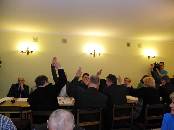 Golczewscy rajcowie podj�li uchwa�� o zamiarze likwidacji szko�y w Wysokiej Kamie�skiej