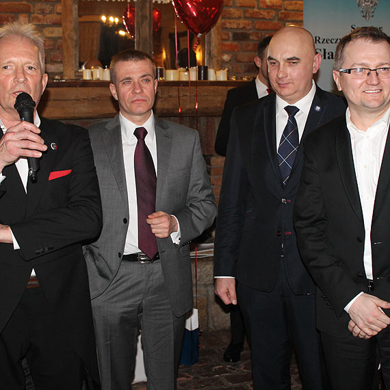 Walentynkowy Bal Charytatywny w �arowie