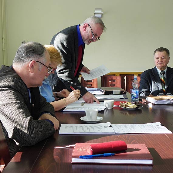 Na sesji o realizacji programu do�ywiania w Gminie Wolin w 2014 roku