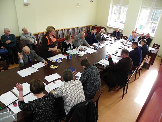 Na sesji o realizacji programu do�ywiania w Gminie Wolin w 2014 roku