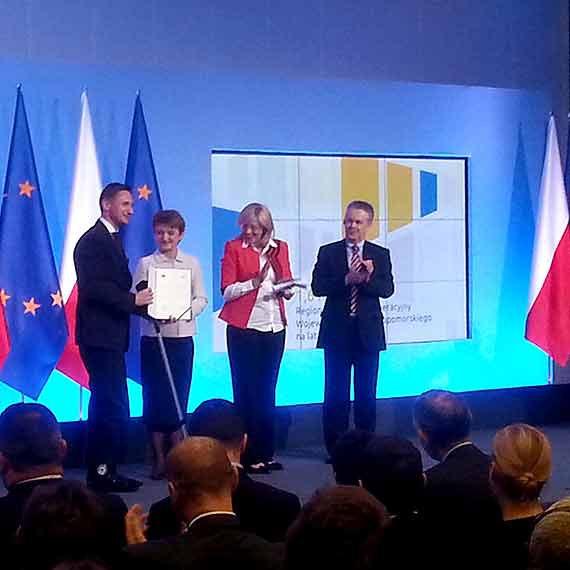 Po wr�czeniu decyzji zatwierdzaj�cej nowy RPO dla wojew�dztwa zachodniopomorskiego