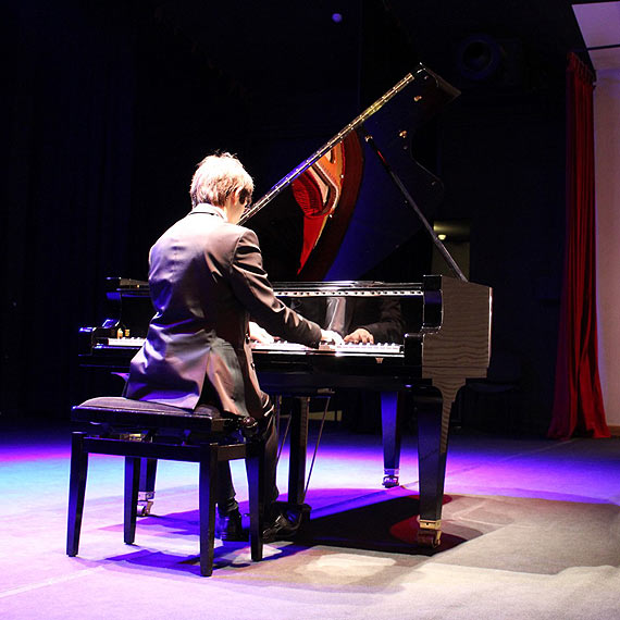 Koncert Patryka Kusiaka w Mi�dzynarodowym Domu Kultury w Mi�dzyzdrojach
