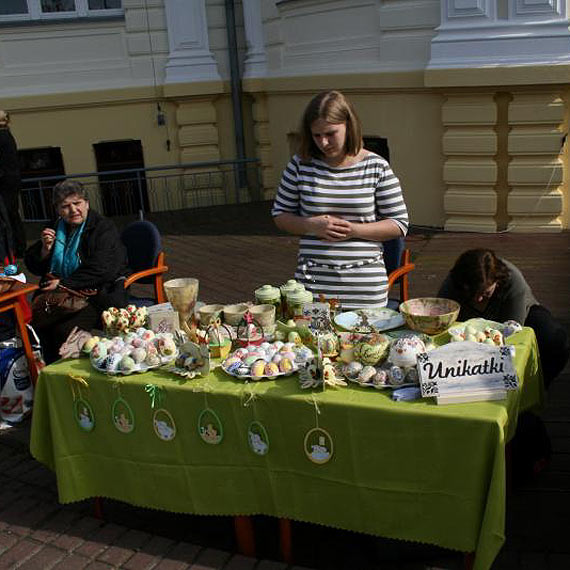 Kiermasz Wielkanocny  w Mdk w Mi�dzyzdrojach