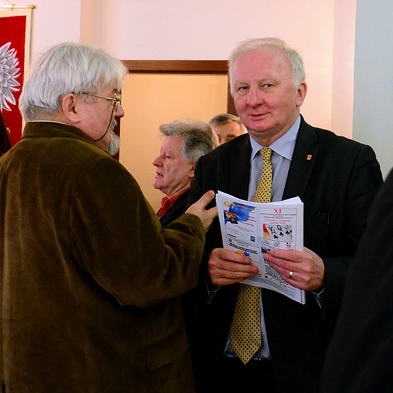 Burmistrz Mi�dzyzdroj�w  zawiadamia o konsultacjach spo�ecznych 