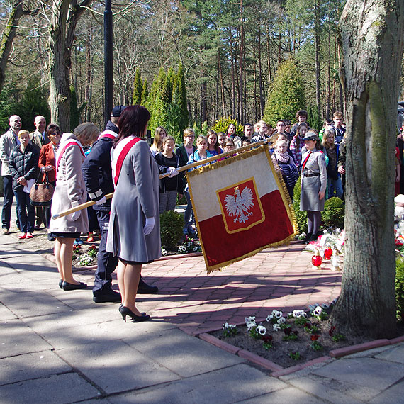 Ku pamięci pomordowanym w Katyniu i tragicznie zmarłym w Smoleńsku
