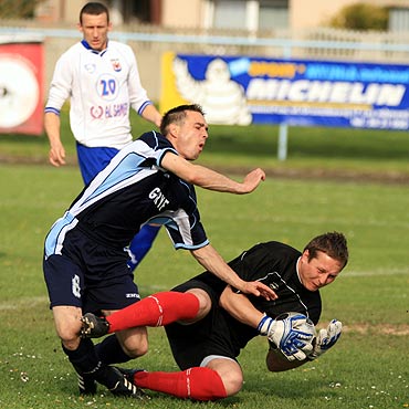 Gryf wygra� mecz z Draw� Drawsko 1:0