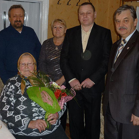 Życzenia dla Pani Stanisławy Staniul z okazji 90. urodzin