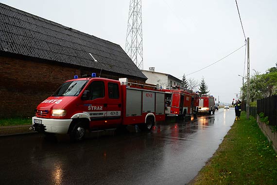 W Zalesie- Wicko p�on�� dom. Ewakuowano jedn� osob�