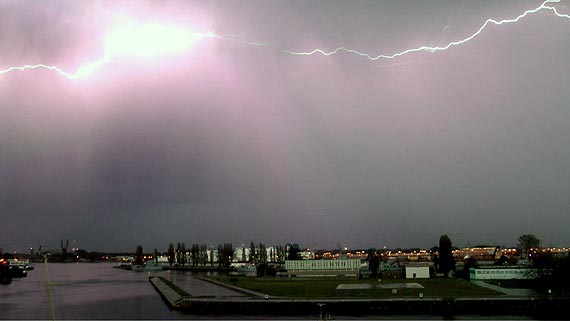 Maj - kapryśny, w czerwcu- gwałtowne burze