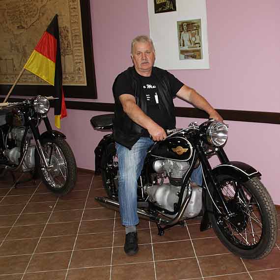 Masz zabytkowy bądź ciekawy pojazd? Przyjedź nim na Noc Muzeów do Wolina