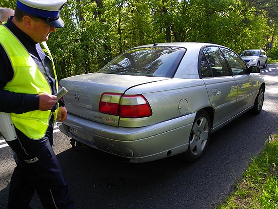Kolejny wypadek drodze wojew�dzkiej 102 pomi�dzy Ko�czewem a �wi�tou�ciem