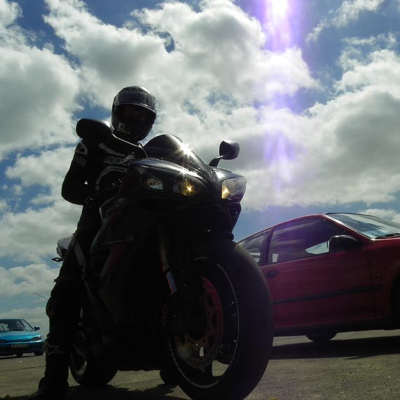 Wy�cigi na ¼ mili w �niatowie 