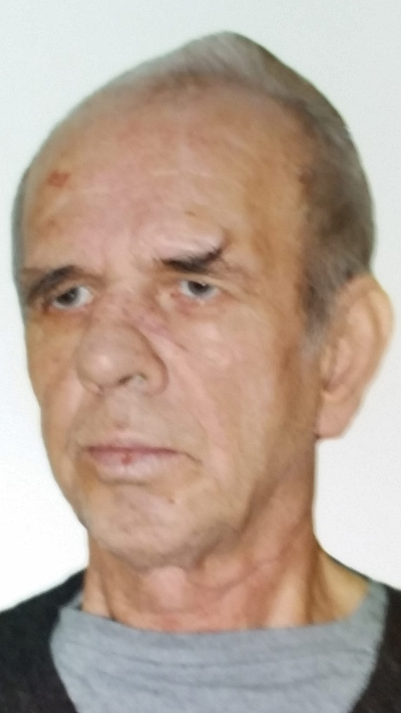 Policjanci wraz ze stra�akami poszukuj� w �niatowie zaginionego mieszka�ca Domu Pomocy Spo�ecznej 