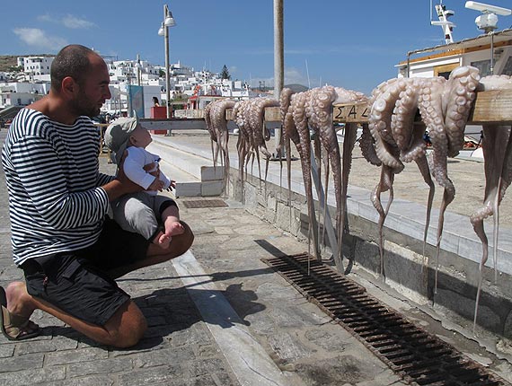 Sputnikiem dooko�a Ziemi - Cyklady