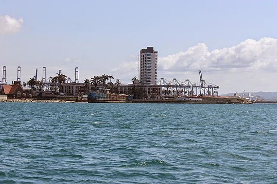 Zdobywanie Kana�u Panamskiego - cz. 2. Colon