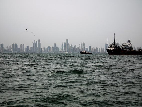 Zdobywanie Kana�u Panamskiego - cz. 2. Colon