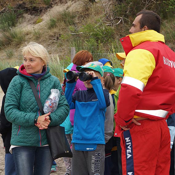 Dzieci ze �l�ska spotka�y si� z mi�dzyzdrojskimi ratownikami. Ju� wiedz� jak si� zachowywa� nad wod�