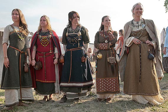 Program XXI Festiwalu S�owian i Wiking�w „PI�KNE I WALECZNE”