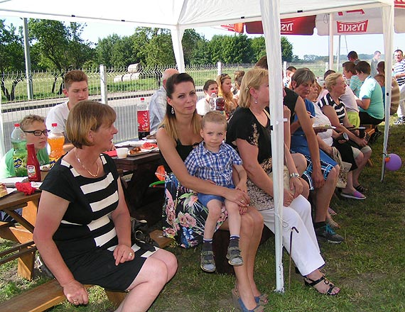 Nowa �wietlica w Korz�cinie na Wyspie Wolin