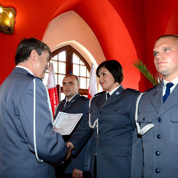 Gratulujemy awansu, pani sier�ant Izo!